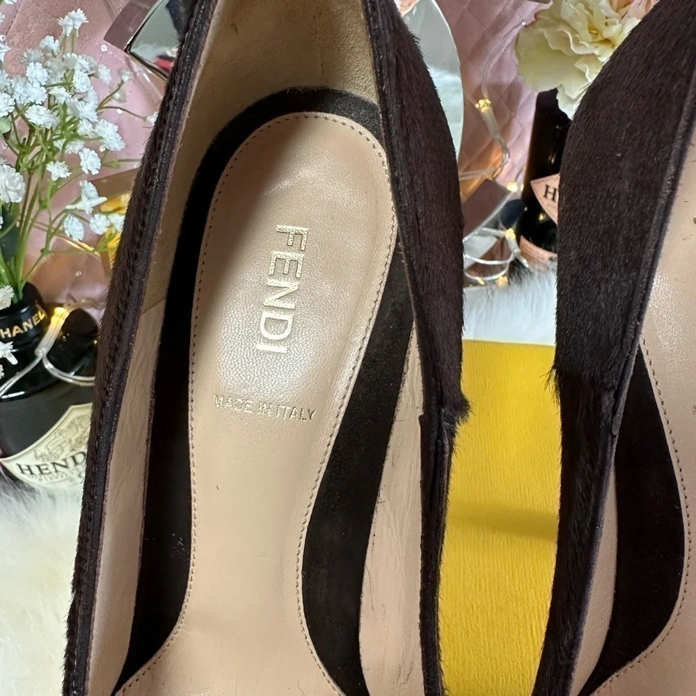 FENDI Décolleté Cavallino Camoscio Pony Hair Suede Platform Pump Brown 38 Italy